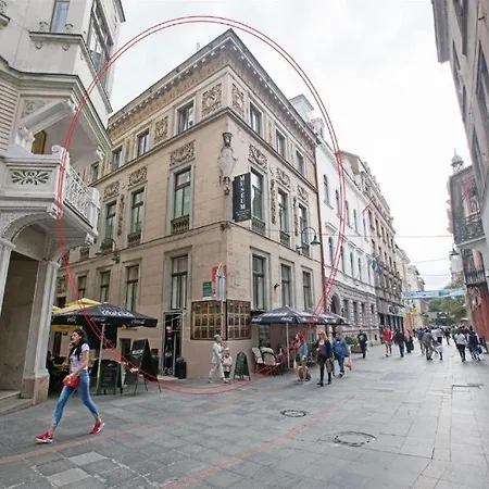 Old Town Apartment